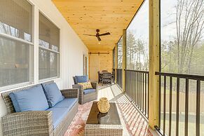 Walk to Sebago Town Beach: Luxe Townhome w/ Grill