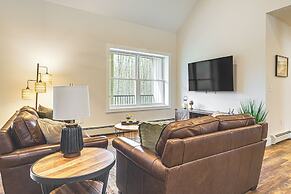 Walk to Sebago Town Beach: Luxe Townhome w/ Grill