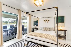 Group Getaway: Luxe Lakeside Gem in Port Charlotte