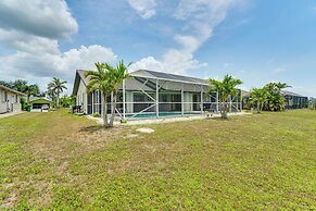 Group Getaway: Luxe Lakeside Gem in Port Charlotte