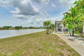 Group Getaway: Luxe Lakeside Gem in Port Charlotte