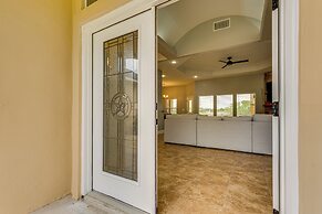 1 Mi From Lake: Pet-friendly Del Rio Gem