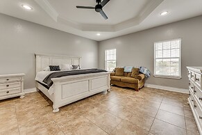 1 Mi From Lake: Pet-friendly Del Rio Gem