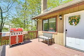 Poconos Family Home w/ Lake Access & Game Room