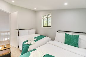 Poconos Family Home w/ Lake Access & Game Room