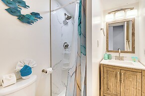 Poconos Family Home w/ Lake Access & Game Room