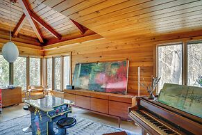 Private Beach on Lake Michigan: Oostburg Home