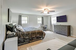 1 Mi to Lake Erie: Family-friendly Angola Home!