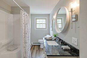 1 Mi to Lake Erie: Family-friendly Angola Home!