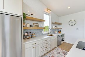 Hot Tub & Valley Views: Hidden Gem in Texas