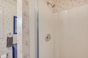 Home 3 Mi to Main St Julian: Great for Groups!