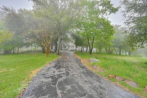 Home 3 Mi to Main St Julian: Great for Groups!