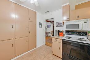 Home 3 Mi to Main St Julian: Great for Groups!