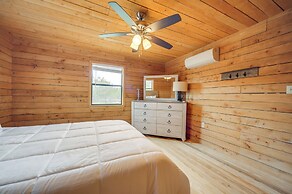 Pet-friendly Hideaway 13 Mi to Leakey