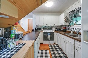Near State Parks: Countryside Cottage in Wellsboro