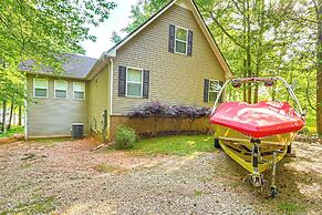 Remote Escape: Lake Home w/ Dock in Sparta!