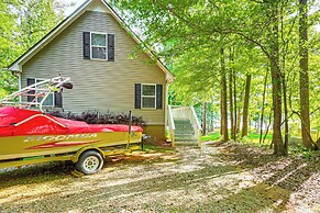 Remote Escape: Lake Home w/ Dock in Sparta!