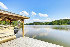Remote Escape: Lake Home w/ Dock in Sparta!
