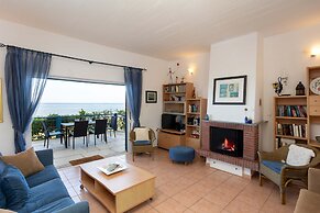 Agrilos Seafront Serenity - Waterfront Oasis