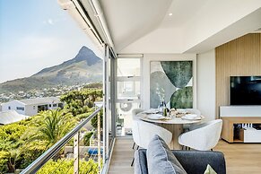 Ocean View 2 bed Apt in Camps Bay Skyline Heights