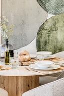 Ocean View 2 bed Apt in Camps Bay Skyline Heights