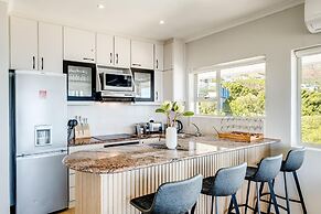 Ocean View 2 bed Apt in Camps Bay Skyline Heights