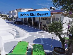 Boho Sisi Resort - Poolside Oasis Garden Vibes