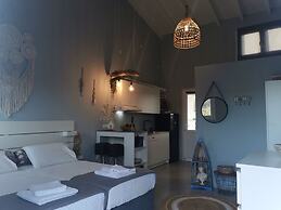 Boho Sisi Resort - Poolside Oasis Garden Vibes