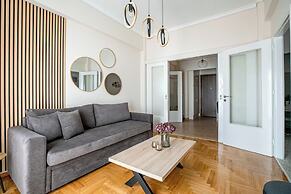 Helios Apartment by A&A Residencies