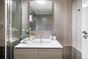 Helios Apartment by A&A Residencies