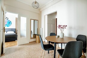Helios Apartment by A&A Residencies