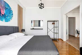 Helios Apartment by A&A Residencies