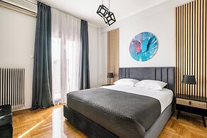 Helios Apartment by A&A Residencies