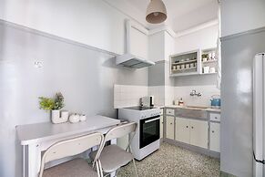 Helios Apartment by A&A Residencies