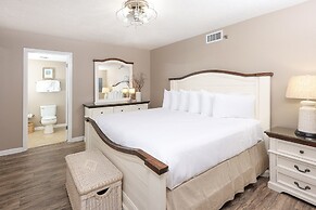 Phoenix East 2 2074 2 Bedroom Condo