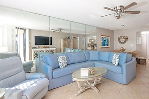 Phoenix East 2 2074 2 Bedroom Condo