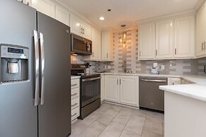 Phoenix East 1106 3 Bedroom Condo