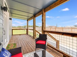 The Blue Flower 2 Bedroom Home