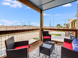 The Blue Flower 2 Bedroom Home