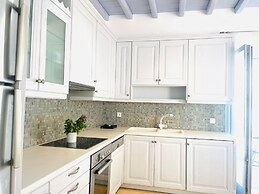 Mimoza Collection suites