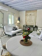 Mimoza Collection suites