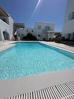 Mimoza Collection suites