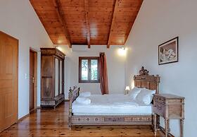 Teacher Cottage in Agia Triada