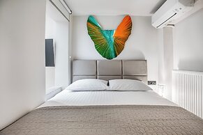Plaka Clio Apartment by A&A Residencies