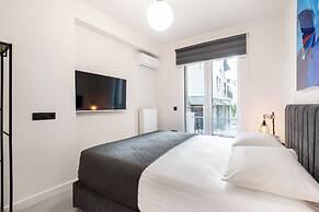 Plaka Clio Apartment by A&A Residencies