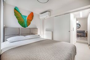 Plaka Clio Apartment by A&A Residencies