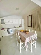 Delightful Villa With Garden and Pool in Albarella