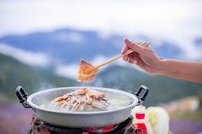 The View Homestay Monjam