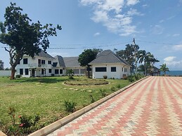 MWAMBANI BEACH VILLAS