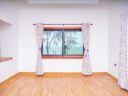 MWAMBANI BEACH VILLAS